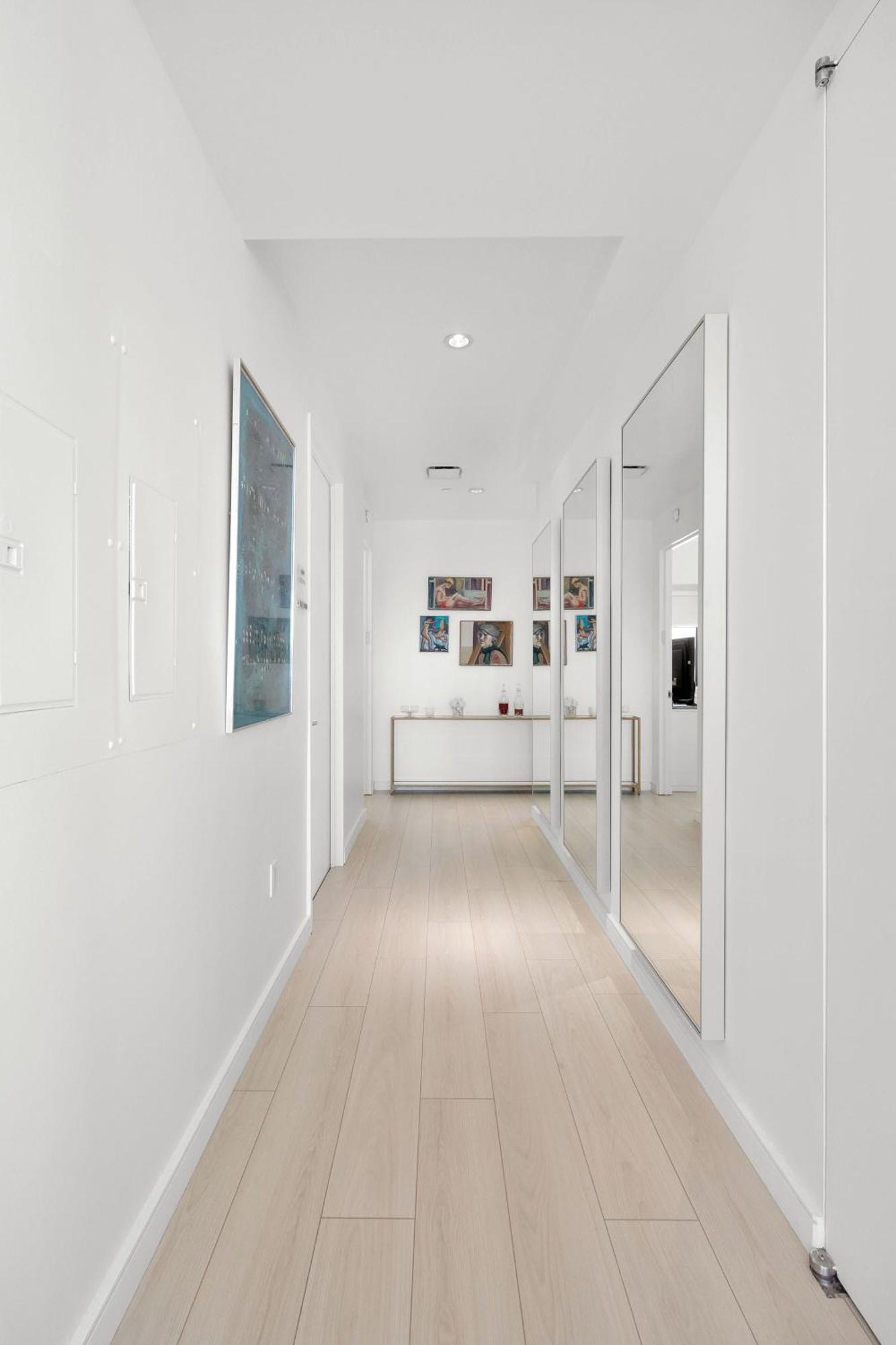 Holiday home Corporate Or Luxury 4 Bedroom Penthouse Steps From Times Square Sleeps 8
